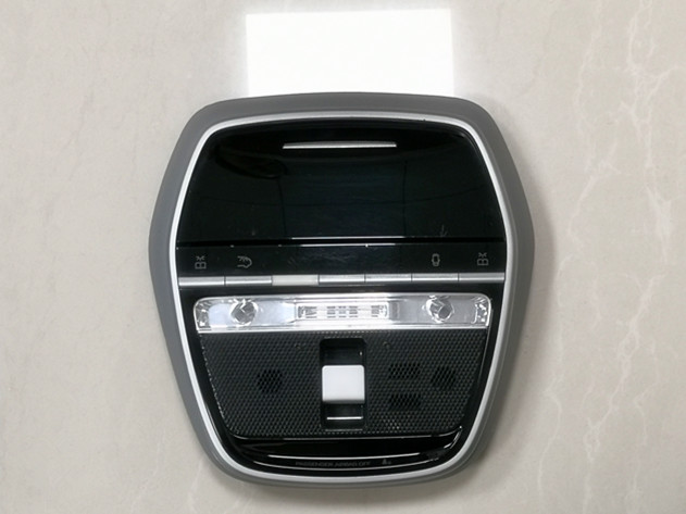汽車中控臺(tái)2